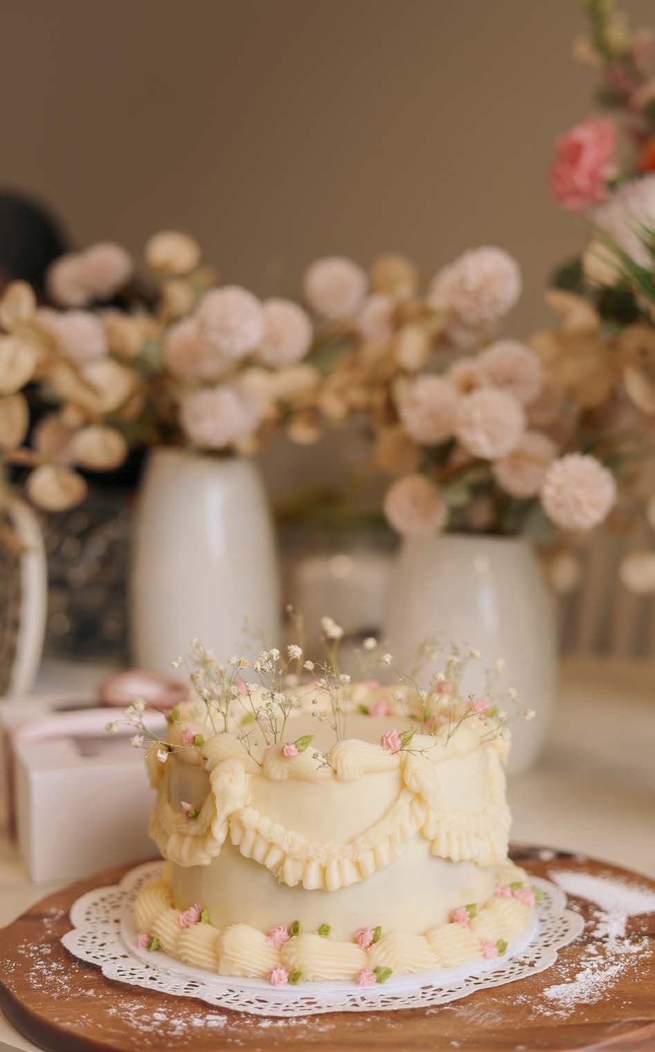 English Bloom Cake